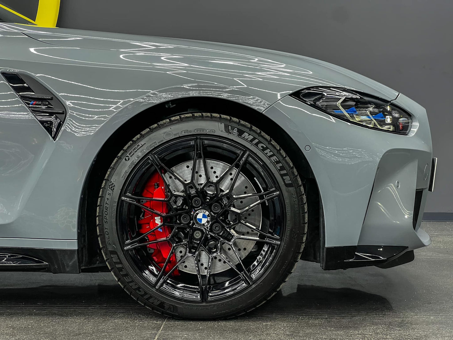 BMW M3 Touring 2023 XDrive Carbon VENDIDO