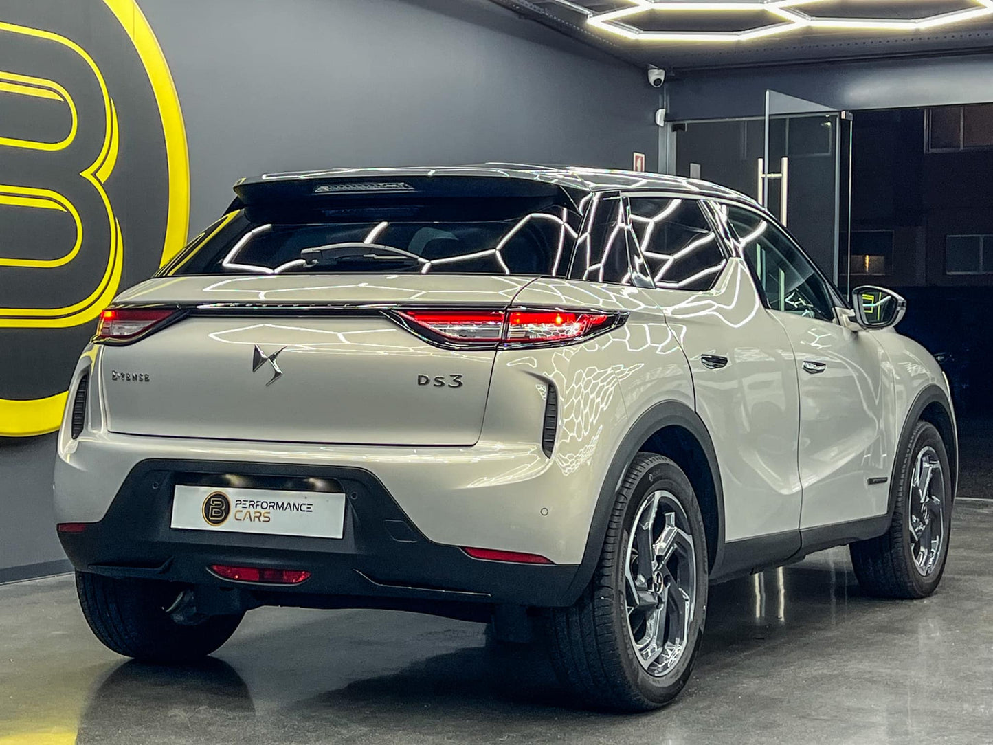 DS3 Crossback E-Tense