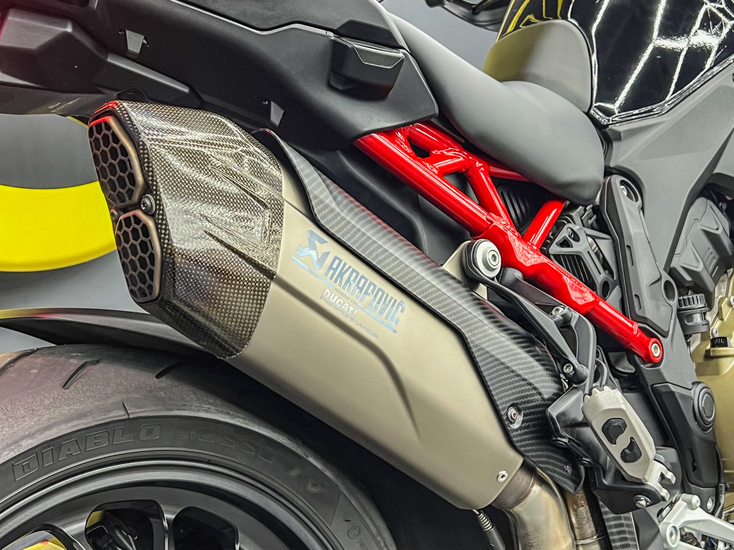 Ducati Multistrada V4 Pires Peak